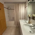 Casa Mulin 락스